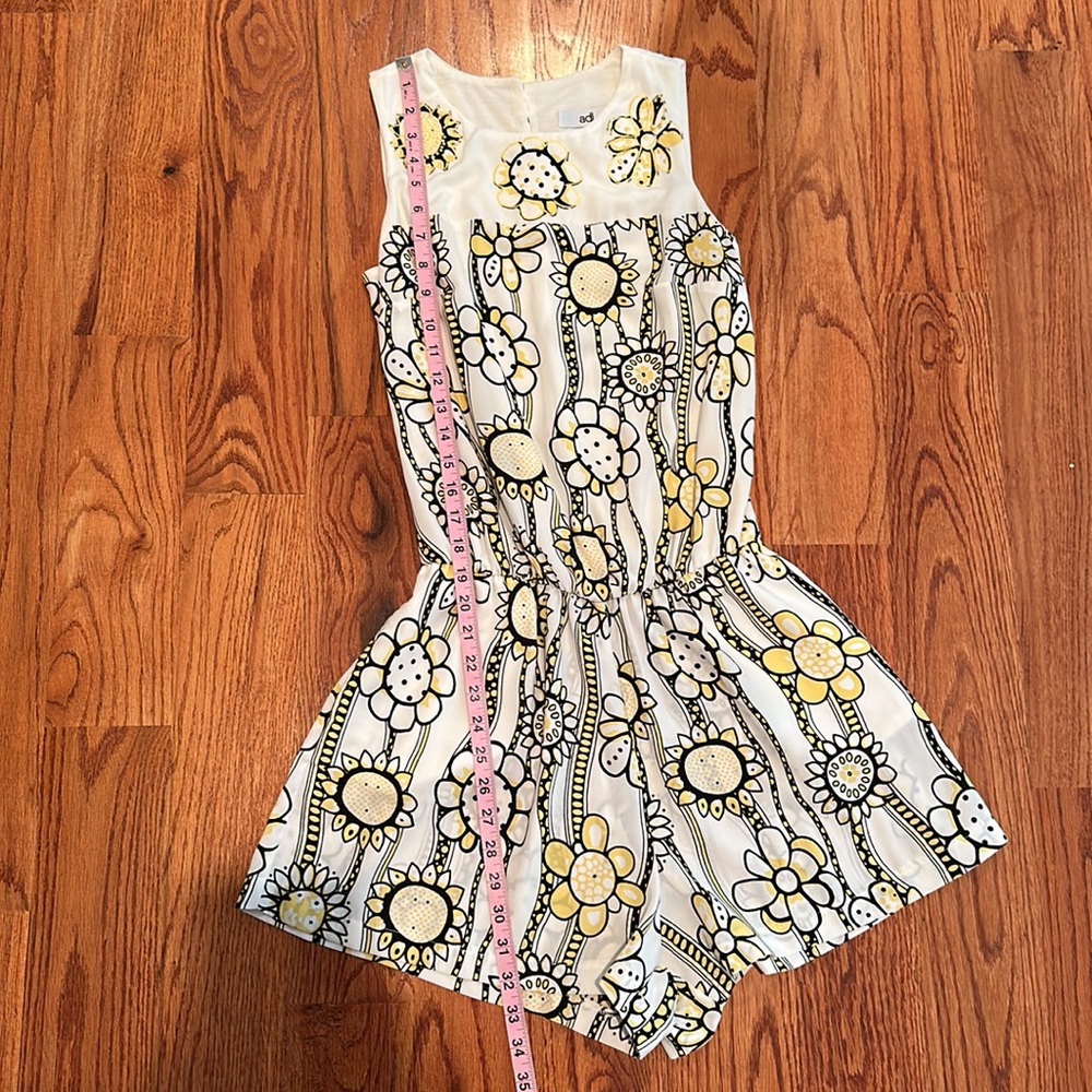 Romper - Picture 4 of 11